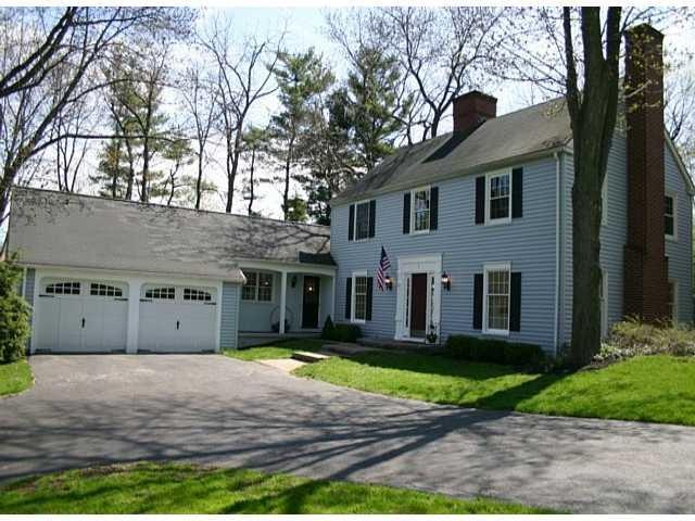 Exterior Front Long driveway leads you this privat