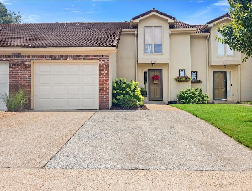 Vaden Village Dr