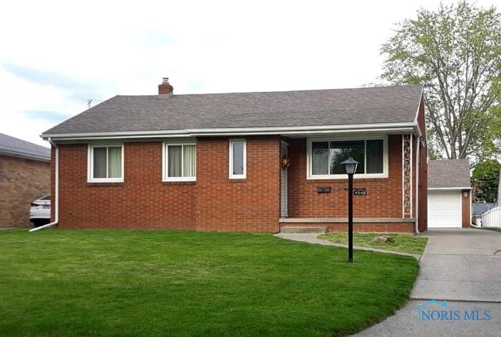 4548 283rd St, Toledo, OH 43611 - photo 1