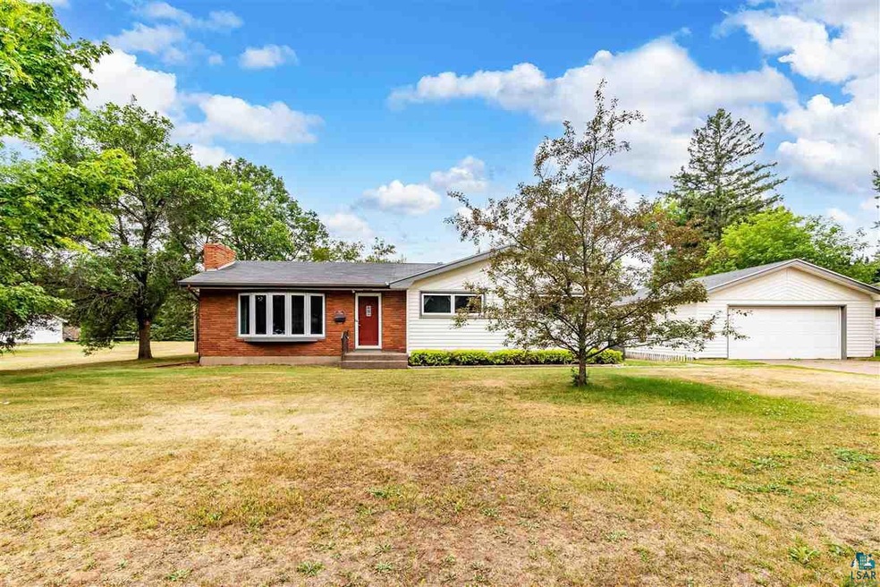 907 8th St, Cloquet, MN 55720 - photo 1