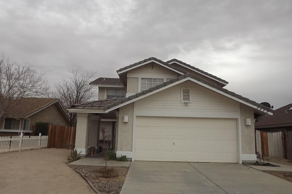 3448 Citrine Ln, Rosamond, CA 93560 - photo 1