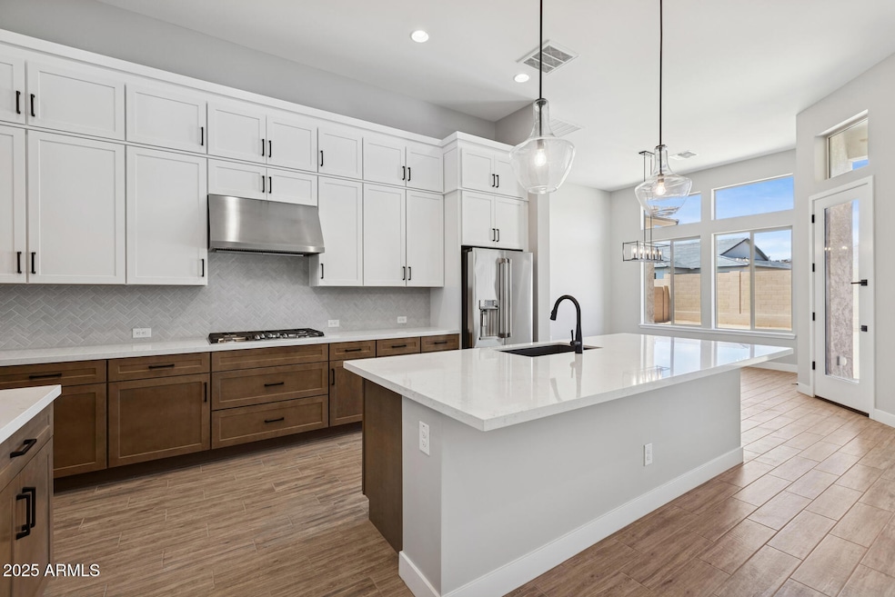 6818 N 190th Ave, Waddell, AZ 85355 - photo 1