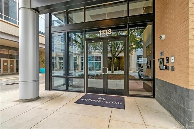 The Metropolitan MetLofts condominium building str
