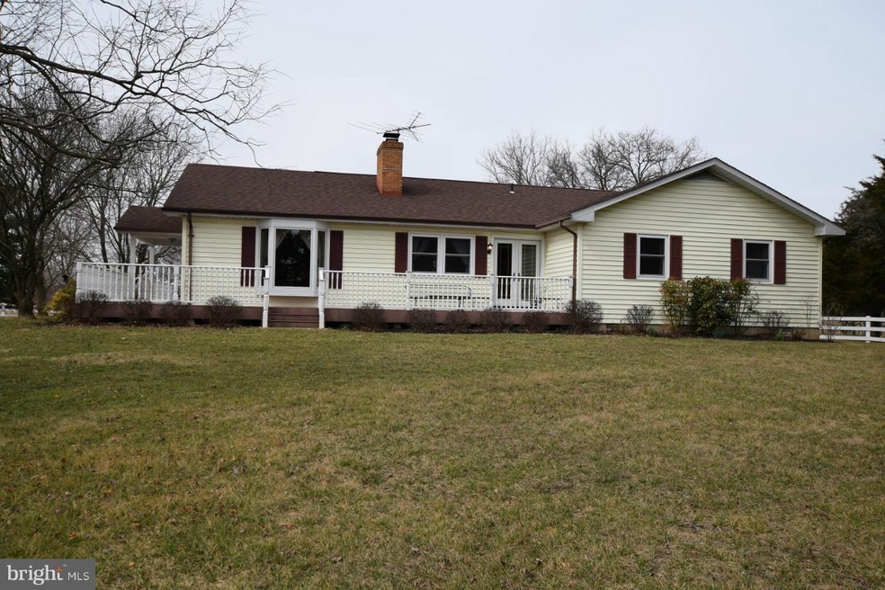 4100 Stonewall Jackson Hwy, White Post, VA 22663 - photo 1