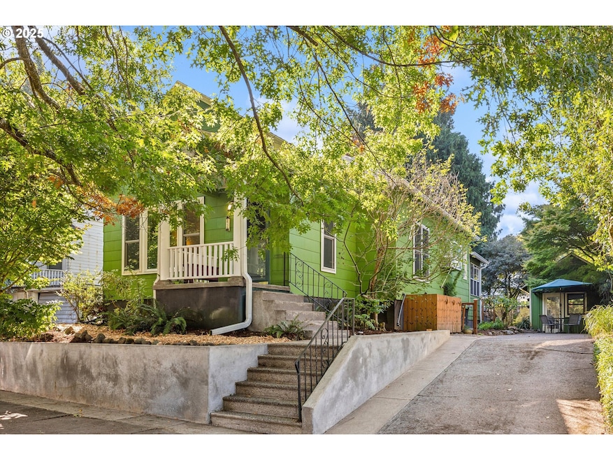 Sold $625,800 • Co-Listing Agent