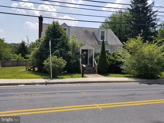 1000 Larchmont Ave, Capitol Heights, MD 20743 - photo 1