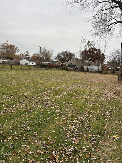 3616 Dallas Ave, Warren, MI 48091 - photo 1
