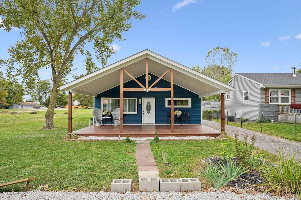 1-web-or-mls-1101-meadow-ln