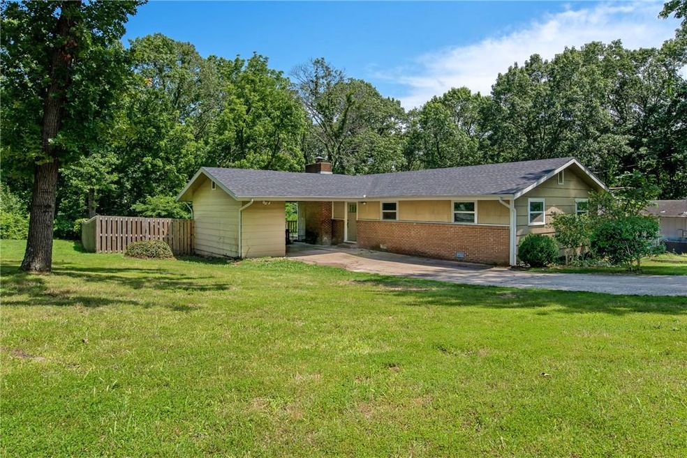 1 Hollow Way Dr, Bella Vista, AR 72715 - photo 1