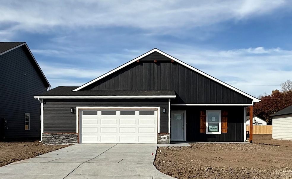 2820 S Maize Ct, Wichita, KS 67215 - photo 1