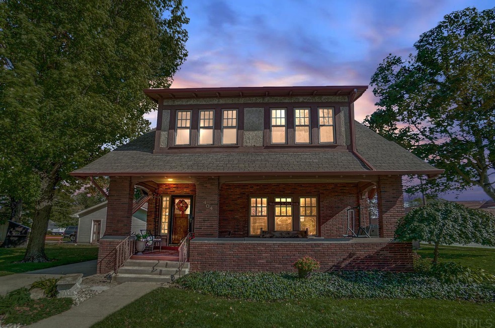 404 N Main St, Auburn, IN 46706 - photo 1