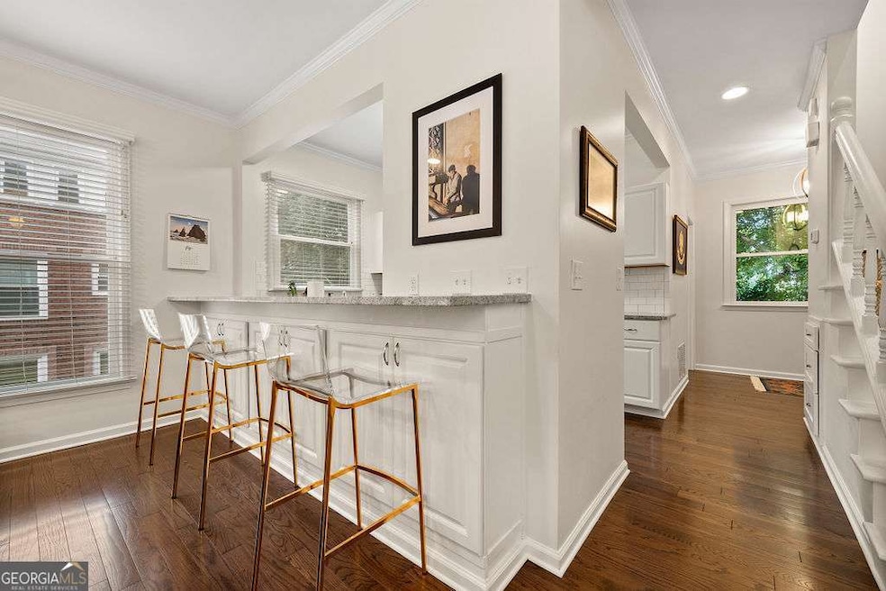 Under Contract $475,000