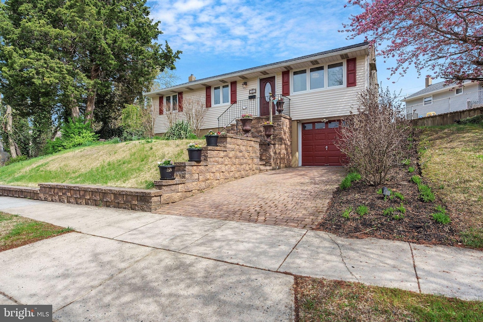 424 Hirsch Ave, Runnemede, NJ 08078 - photo 1