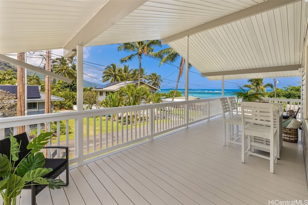 Large wrap around lanai with gorgeous ocean views