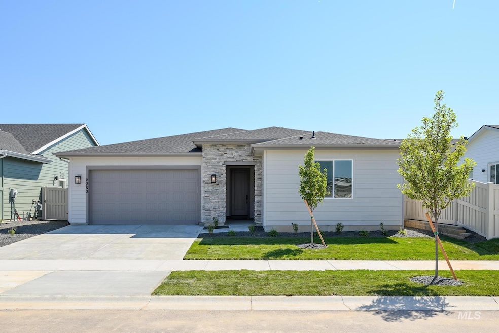 Pending $445,000