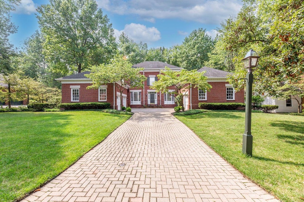 7599 N. Goodrich Sq. -48