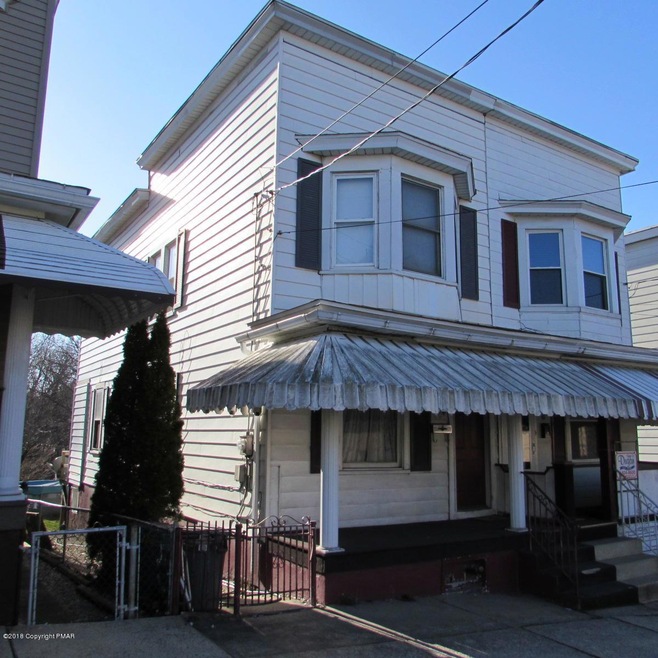 60 5th St, Coaldale, PA 18218 - photo 1