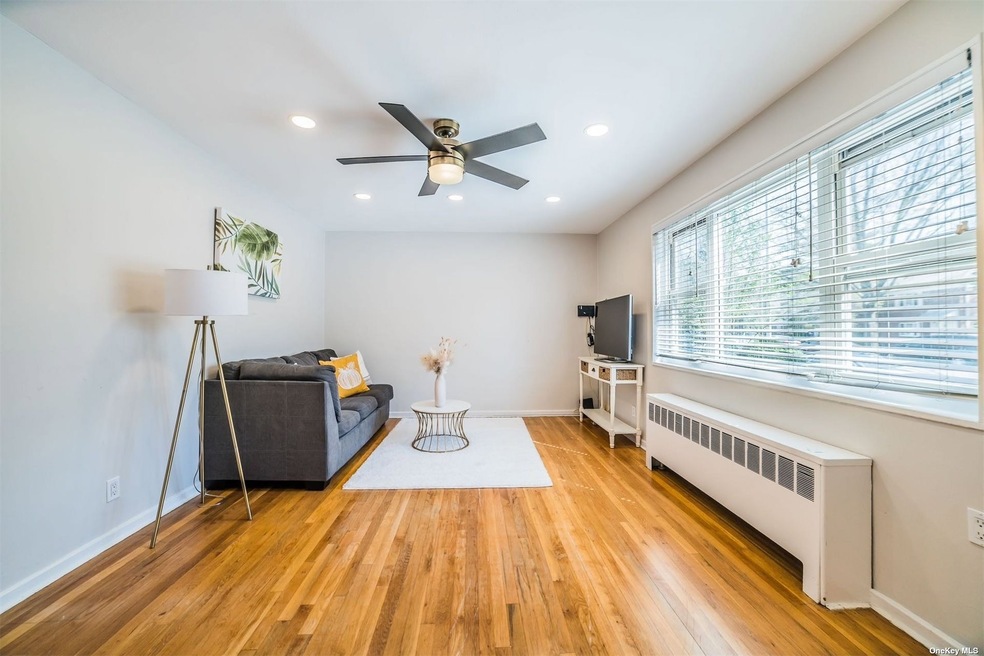 15-54 212th St unit 241, Bayside, NY 11360 - photo 1