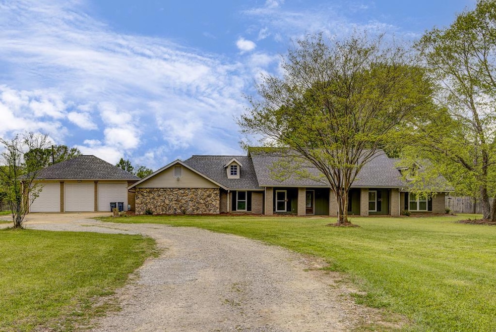 For Sale $489,000