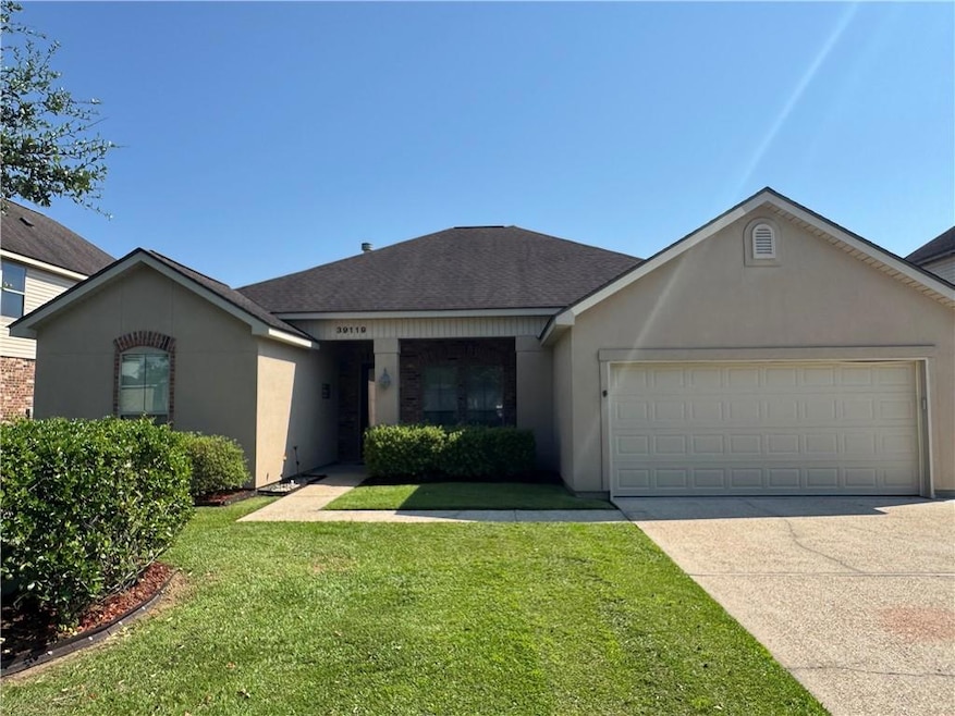 39119 Bayou View Ave, Gonzales, LA 70737 - photo 1