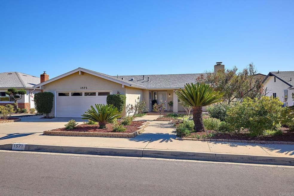 Sold $782,500 • Co-Listing Agent