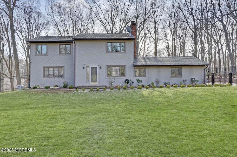 30 Boundary Rd, Marlboro, NJ 07746 - photo 1