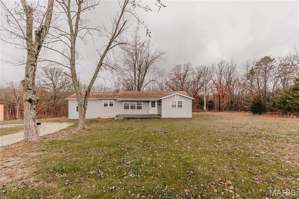 10771 Crest Rd, Dixon, MO 65459 - photo 1