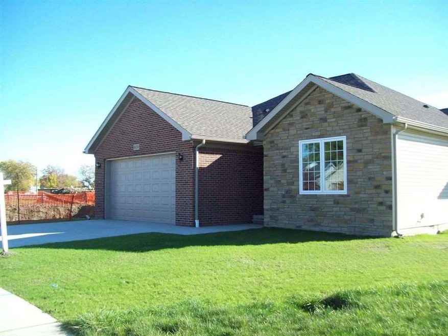 16230 Guest Ct, Roseville, MI 48066 - photo 1