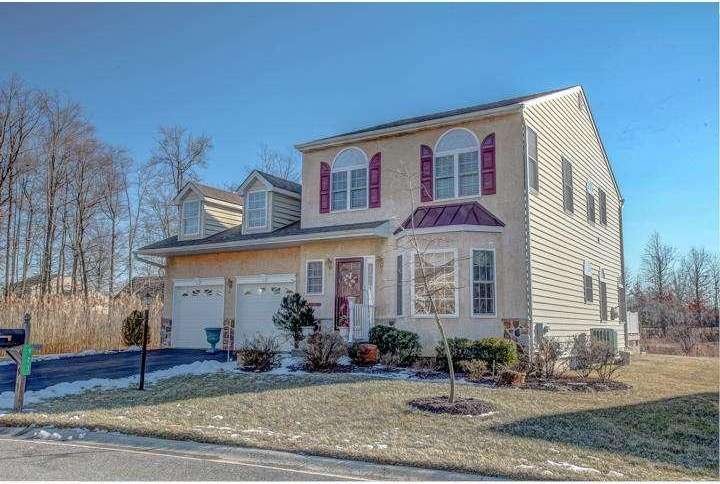 923 Emerald Downs, Garnet Valley, PA 19060 - photo 1