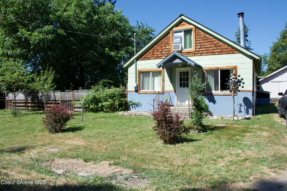 903 N Main