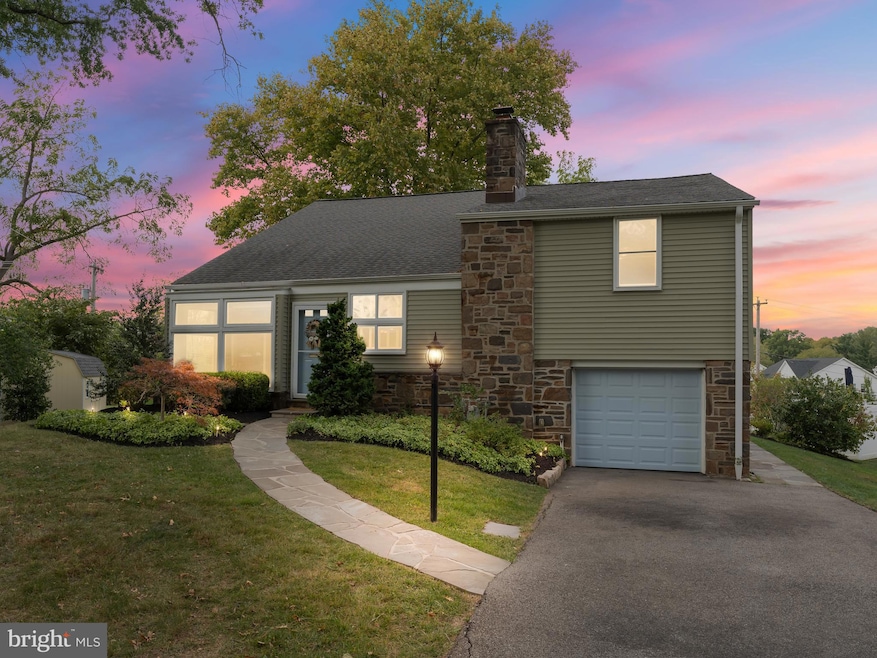 4021 Kottler Dr, Lafayette Hill, PA 19444 - photo 1