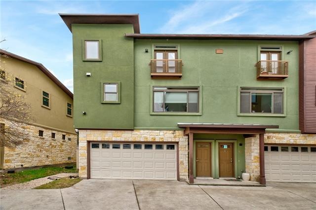 Welcome to the Towns on Cumberland a townhome styl