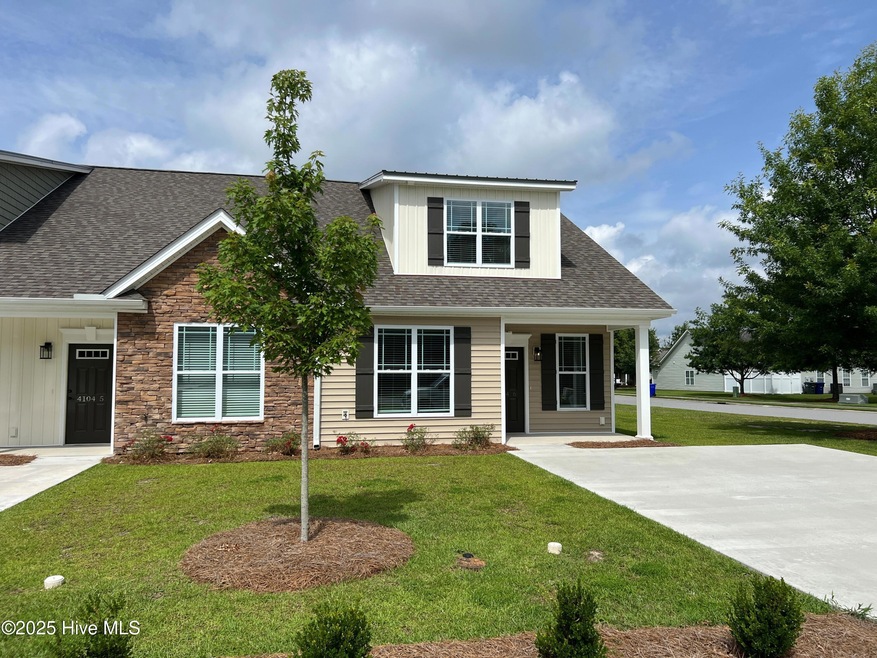 1901 Fox Creek Way unit 1, Greenville, NC 27858 - photo 1