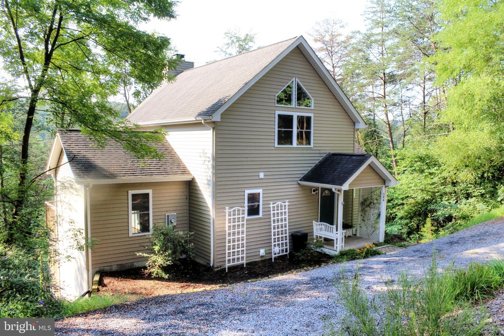 544 Beauregard Dr, Basye-Bryce Mountain, VA 22810 - photo 1