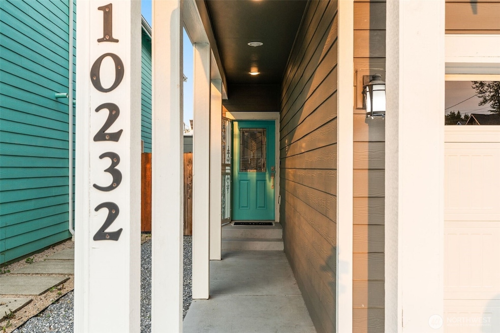 10232 17th Ave SW, Seattle, WA 98146 - photo 1
