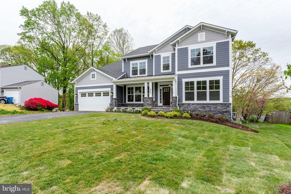 8224 Colby Ct, Vienna, VA 22180 - photo 1