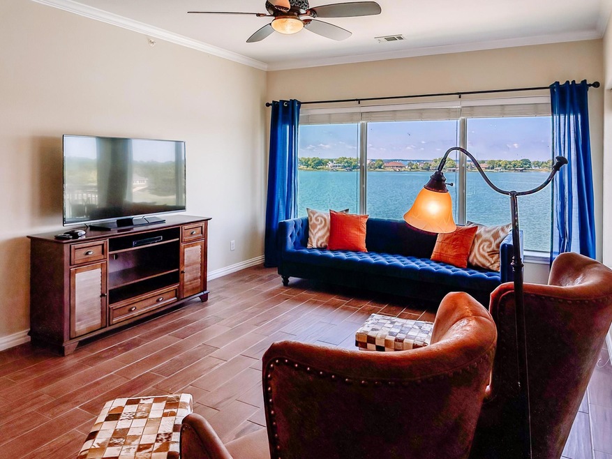 9900 Spur 294 unit 3409, Corsicana, TX 75109 - photo 1