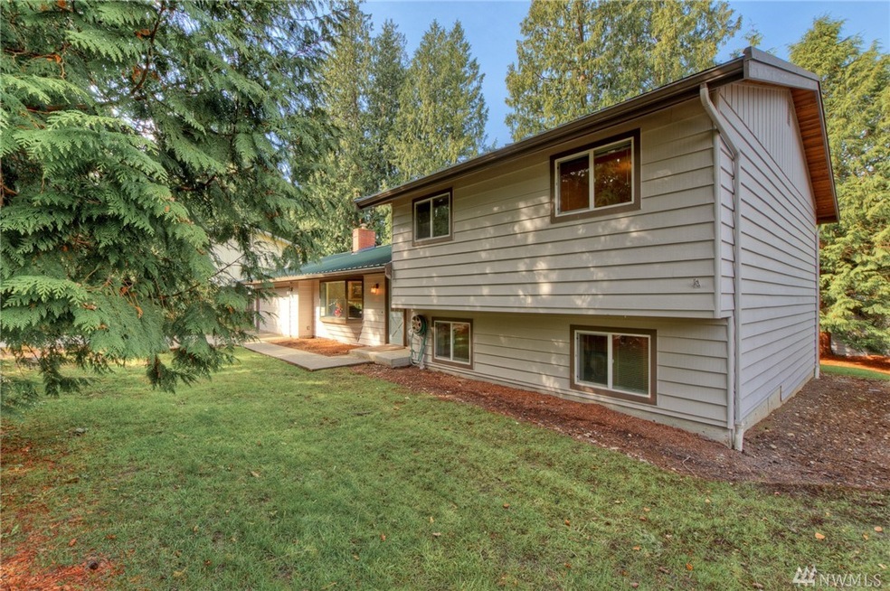 8816 55th Place W, Mukilteo, WA 98275 - photo 1