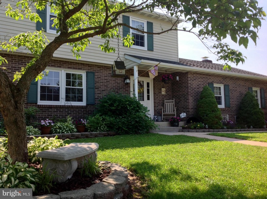 7 Kings Ct, Taneytown, MD 21787 - photo 1