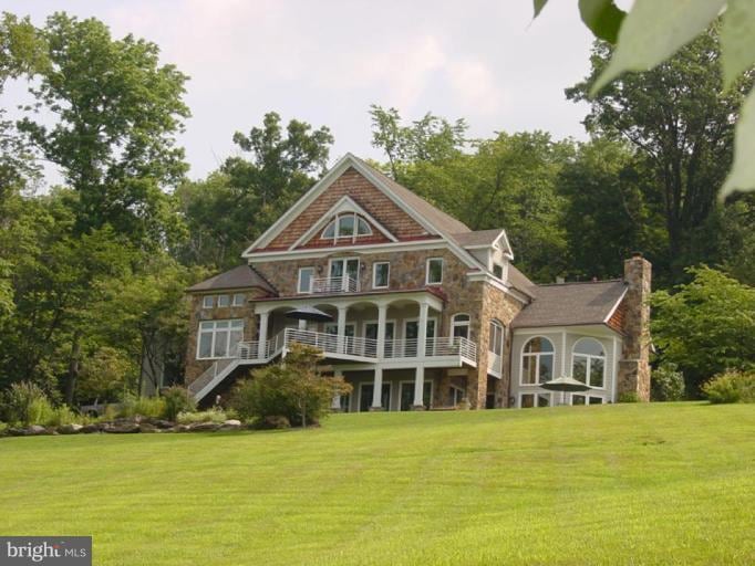 14820 Manor View Ln, Hillsboro, VA 20132 - photo 1