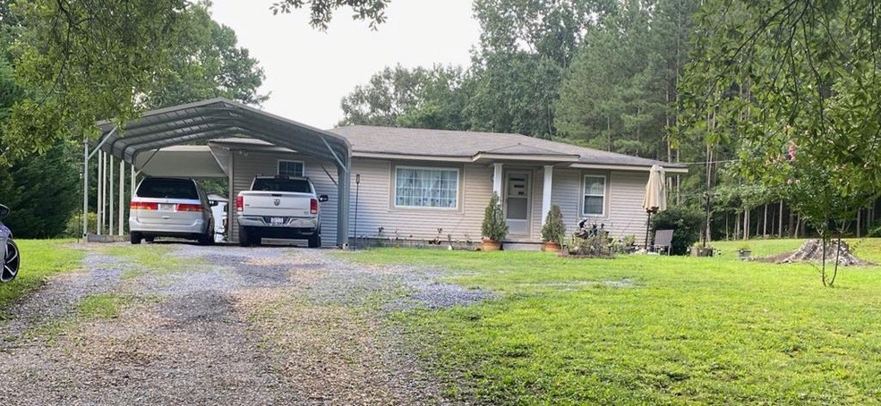 1707 Riverbend Rd, Dalton, GA 30721 - photo 1