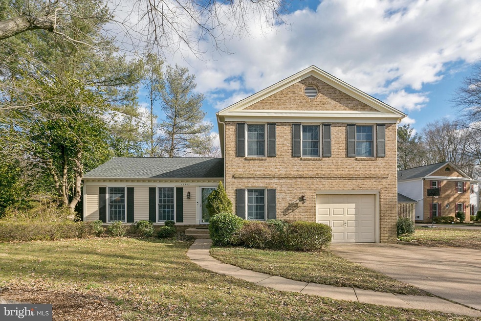 12545 Pinecrest Rd, Herndon, VA 20171 - photo 1