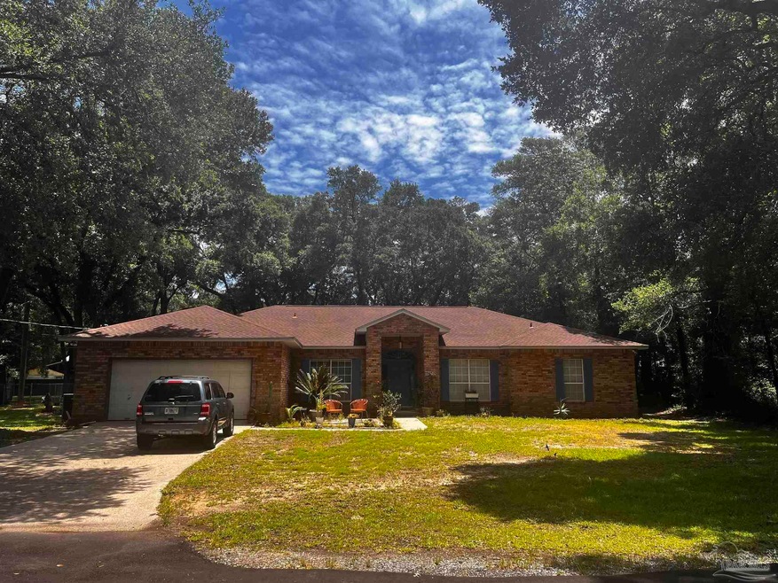 2837 Mandeville Ln, Pensacola, FL 32526 - photo 1