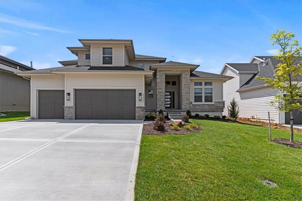 21931 W 100th Terrace, Lenexa, KS 66220 - photo 1