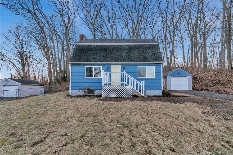 214 Maple St, East Haven, CT 06512 - photo 1