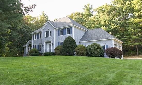 7 Hyde Park Cir, Londonderry, NH 03053 - photo 1