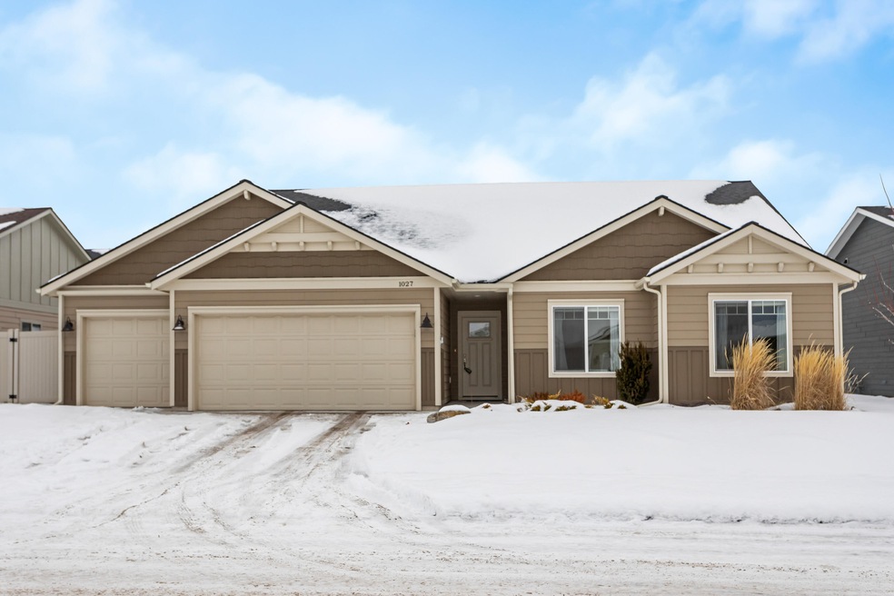 1027 Clark Fork Dr, Kalispell, MT 59901 - photo 1