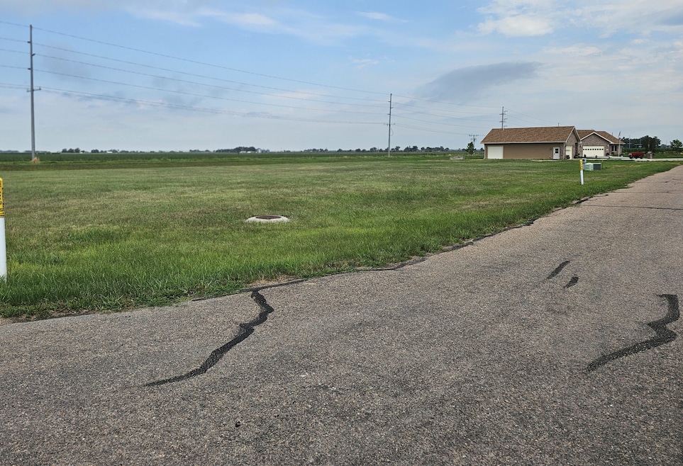 0000 N Park Ct, Hershey, NE 69143 - photo 1