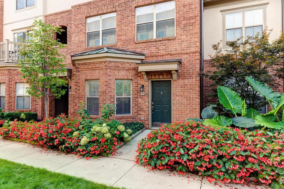 31 Victorian Gate