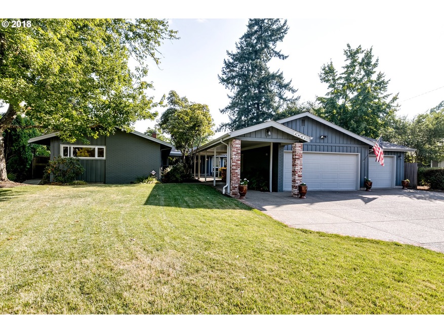 2881 Tomahawk Ln, Eugene, OR 97401 - photo 1